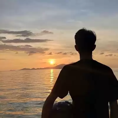 卢浅伽